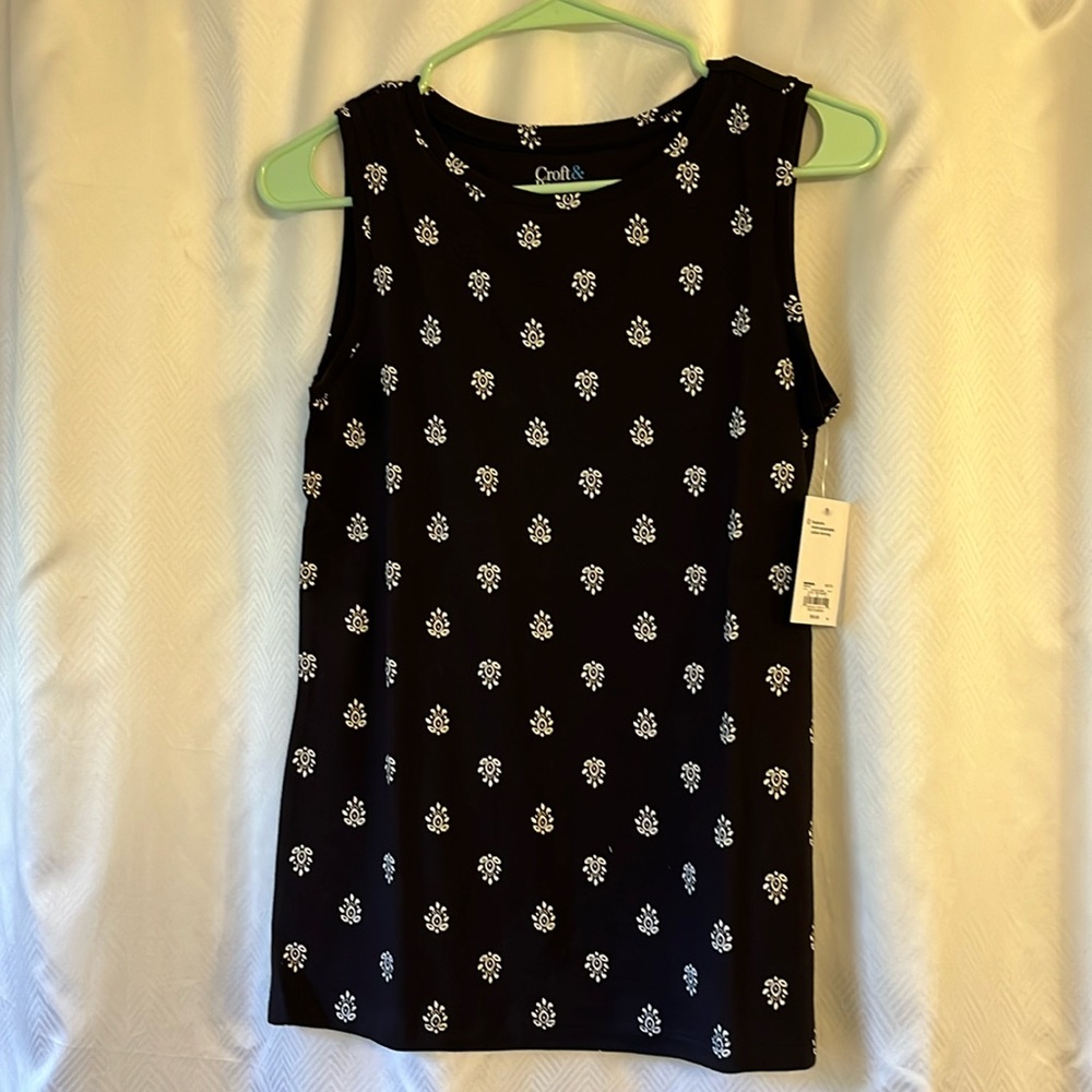 Croft & Barrow Classic Black and White tank